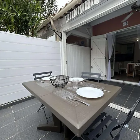 Villa T2 Cabine - Proche Mer - Climatisation - Parking Prive - Fr-1-249-432 *